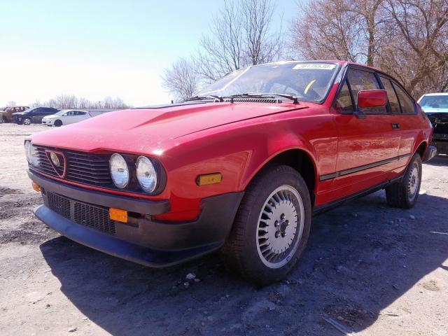 ZARAA669XF1007122 - 1985 ALFA ROMEO GT V6 2.5  photo 2