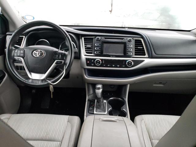 5TDBKRFH9FS137366 - 2015 TOYOTA HIGHLANDER LE GRAY photo 8