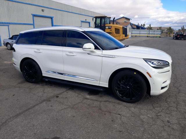 5LM5J7WC1NGL04703 - 2022 LINCOLN AVIATOR RESERVE WHITE photo 4