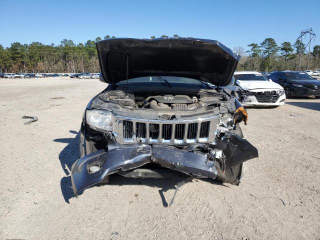 1C4RJEAG3DC588106 - 2013 JEEP GRAND CHER LAREDO BLACK photo 5