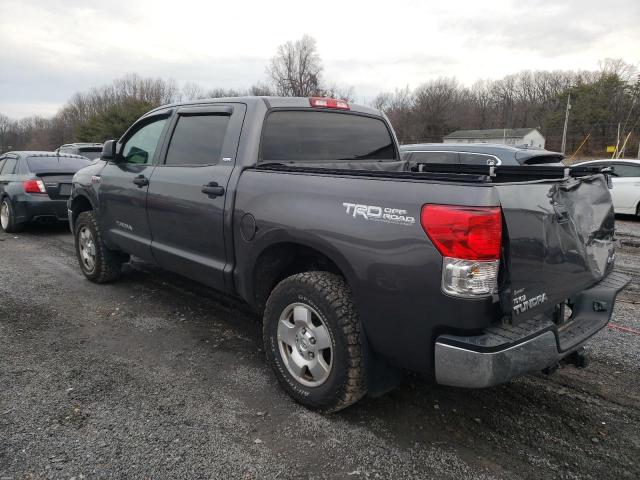 5TFDY5F10CX270218 - 2012 TOYOTA TUNDRA CREWMAX SR5 GRAY photo 2