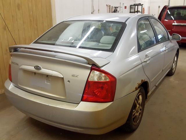 KNAFE121755102555 - 2005 KIA SPECTRA LX  photo 4