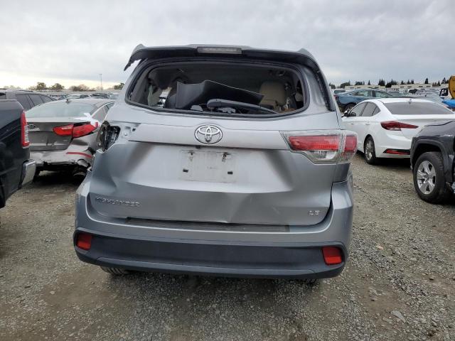 5TDZARFH0FS014069 - 2015 TOYOTA HIGHLANDER LE SILVER photo 6