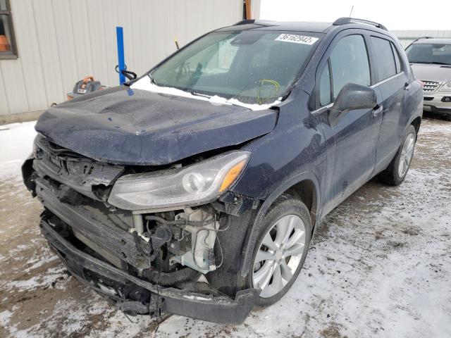 3GNCJRSBXJL222876 - 2018 CHEVROLET TRAX PREMIER BLUE photo 2