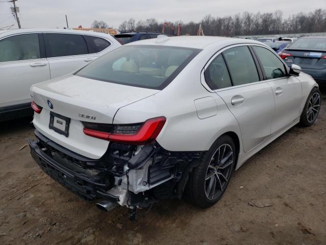 3MW5R7J07M8C07397 - 2021 BMW 330XI WHITE photo 3