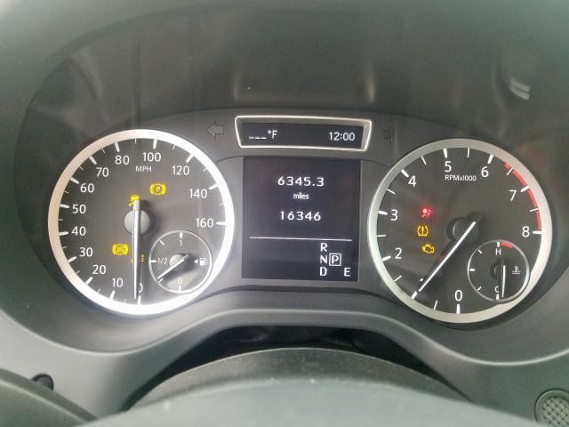 SJKCH5CR2JA049044 - 2018 INFINITI QX30 BASE  photo 8