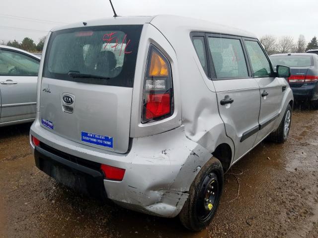 KNDJT2A1XB7309368 - 2011 KIA SOUL  photo 4