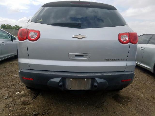 1GNKRFED4BJ280507 - 2011 CHEVROLET TRAVERSE LS  photo 9