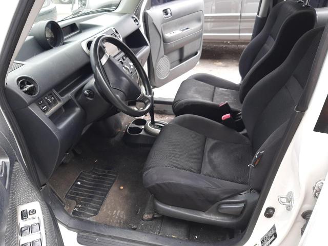 JTLKT324864045792 - 2006 TOYOTA SCION XB Beyaz fotoğraf 7