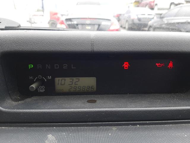 JTLKT324864045792 - 2006 TOYOTA SCION XB Beyaz fotoğraf 9