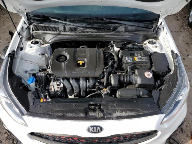 3KPF34AD9ME412313 - 2021 KIA FORTE GT LINE WHITE photo 11