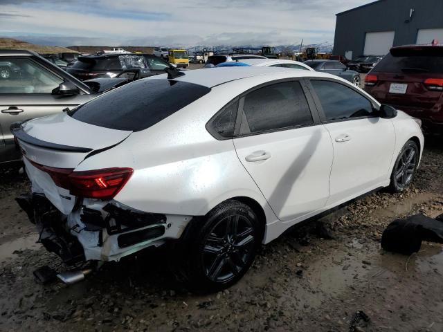 3KPF34AD9ME412313 - 2021 KIA FORTE GT LINE WHITE photo 3