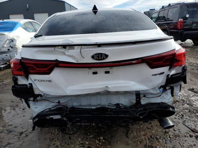 3KPF34AD9ME412313 - 2021 KIA FORTE GT LINE WHITE photo 6