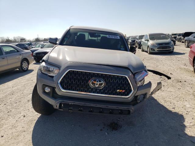 5TFCZ5AN4KX196285 - 2019 TOYOTA TACOMA DOUBLE CAB 石墨色 照片 5