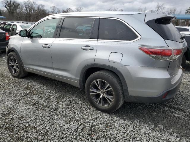 5TDKKRFH9GS151432 - 2016 TOYOTA HIGHLANDER XLE SILVER photo 2