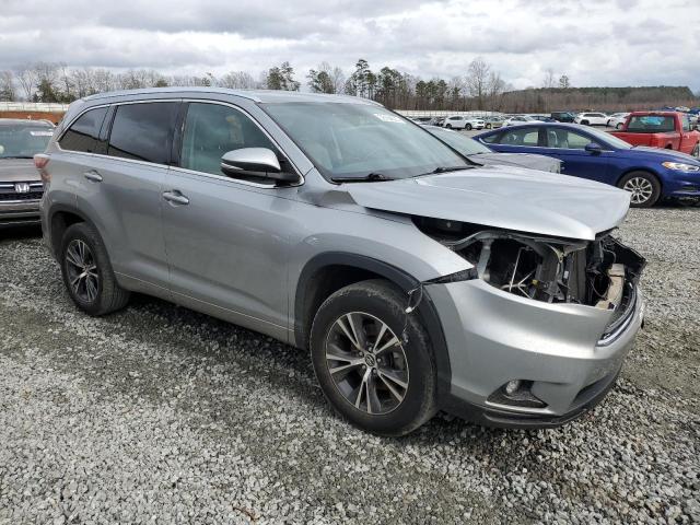 5TDKKRFH9GS151432 - 2016 TOYOTA HIGHLANDER XLE ვერცხლისფერი ფოტო 4