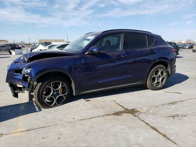 ZASPAKAN1K7C44498 - 2019 ALFA ROMEO STELVIO BLUE photo 1