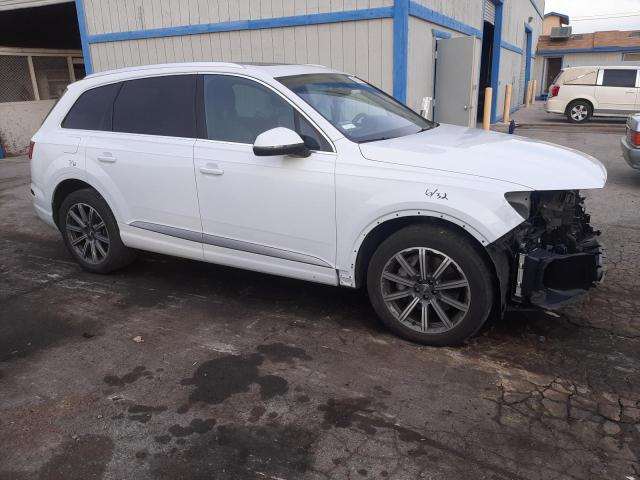 WA1LAAF70JD043990 - 2018 AUDI Q7 PREMIUM PLUS WHITE photo 4