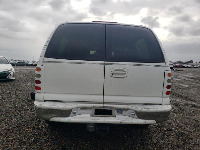 3GNEC16TX1G137827 - 2001 CHEVROLET SUBURBAN C1500 WHITE photo 6