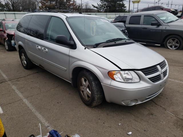 2D4GP44L46R616517 - 2006 DODGE GRAND CARA SXT SILVER photo 4