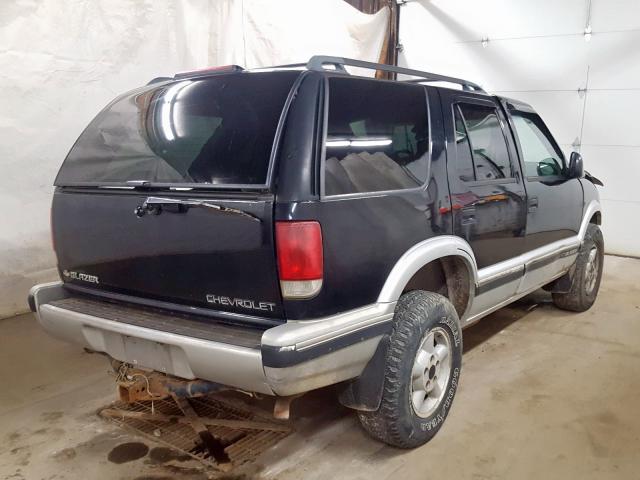 1GNDT13W2T2302131 - 1996 CHEVROLET BLAZER  photo 4