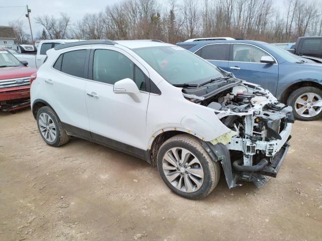 KL4CJASB5JB663840 - 2018 BUICK ENCORE PREFERRED WHITE photo 4