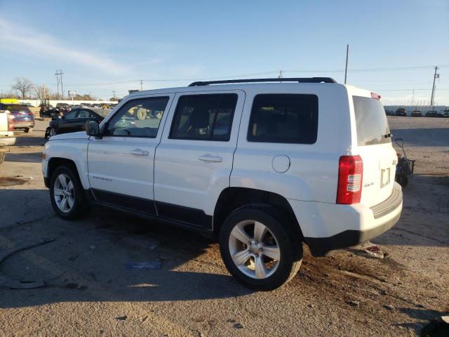 1C4NJRFB6CD696411 - 2012 JEEP PATRIOT LATITUDE WHITE photo 2