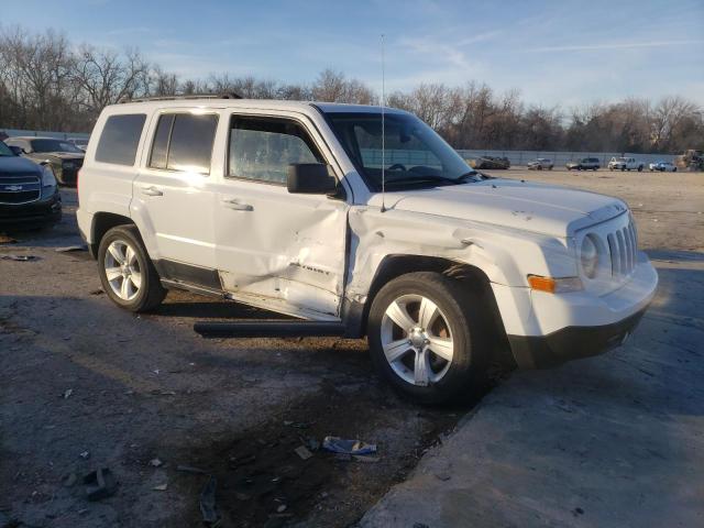 1C4NJRFB6CD696411 - 2012 JEEP PATRIOT LATITUDE WHITE photo 4