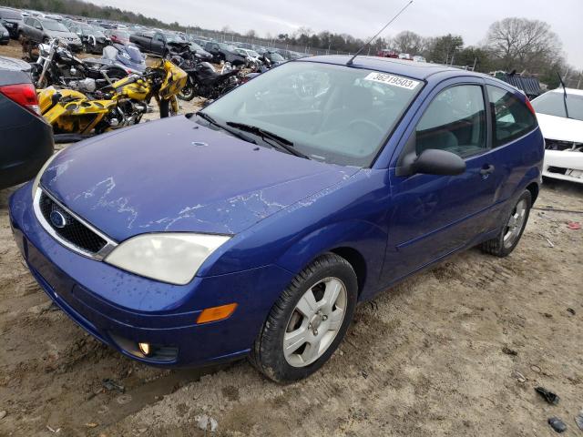 3FAFP31N45R116347 - 2005 FORD FOCUS ZX3 BLUE photo 1