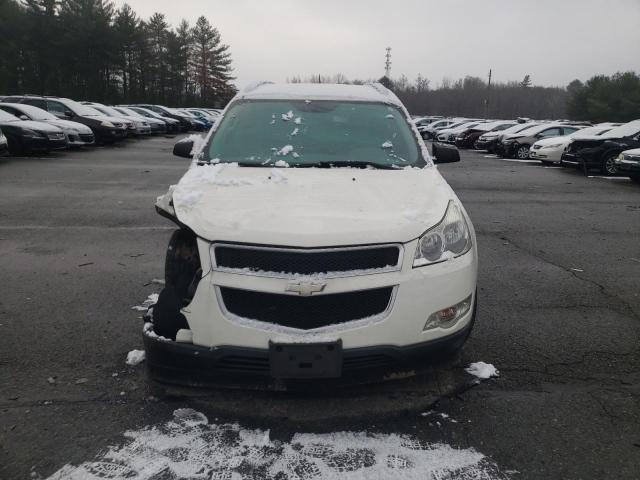 1GNKVFED7BJ419413 - 2011 CHEVROLET TRAVERSE LS WHITE photo 5