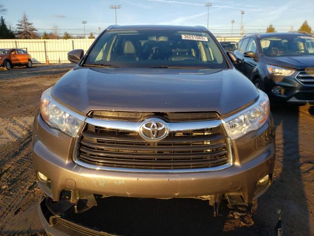 5TDJKRFH4GS321336 - 2016 TOYOTA HIGHLANDER XLE 灰色 照片 5