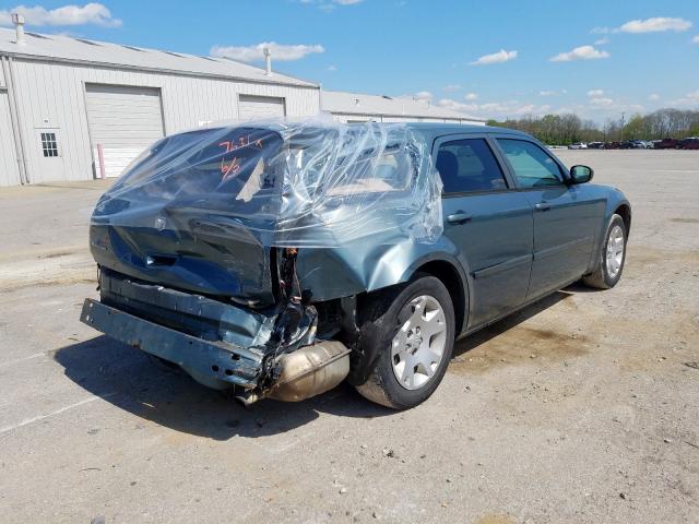 2D4FV48T75H617631 - 2005 DODGE MAGNUM SE  photo 4