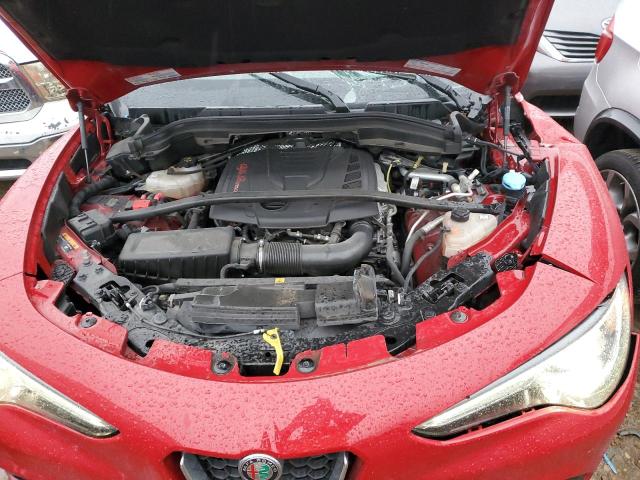 ZASFAKPN0J7B78401 - 2018 ALFA ROMEO STELVIO SPORT Rot Foto 12