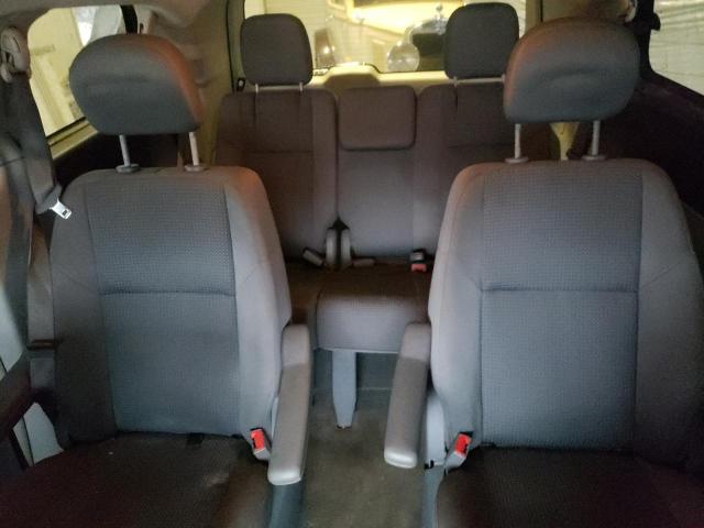 2C4RVAAG3CR293865 - 2012 VOLKSWAGEN ROUTAN S GRAY photo 10