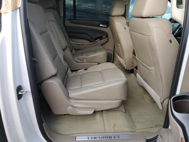 1GNSKJKC8HR257728 - 2017 CHEVROLET SUBURBAN K1500 PREMIER WHITE photo 11