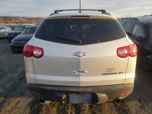 1GNKRLED0BJ162078 - 2011 CHEVROLET TRAVERSE LTZ WHITE photo 6