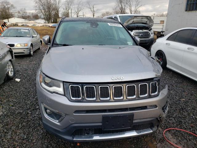3C4NJDCB4JT205347 - 2018 JEEP COMPASS LIMITED SILVER photo 5