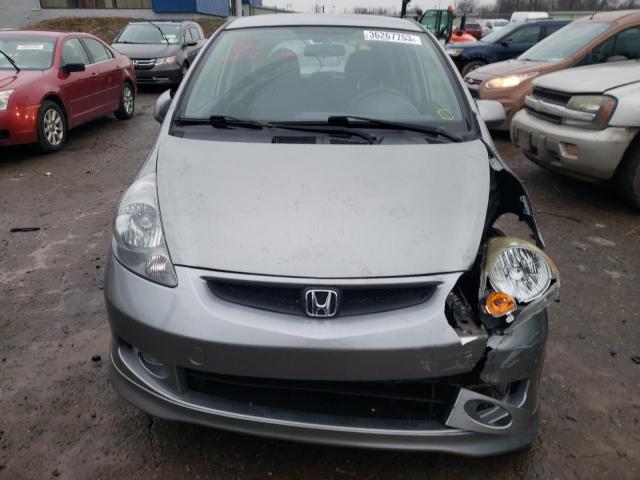 JHMGD37648S055466 - 2008 HONDA FIT SPORT GRAY photo 5