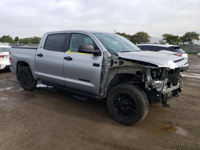 5TFDY5F18MX024860 - 2021 TOYOTA TUNDRA CREWMAX SR5 SILVER photo 4