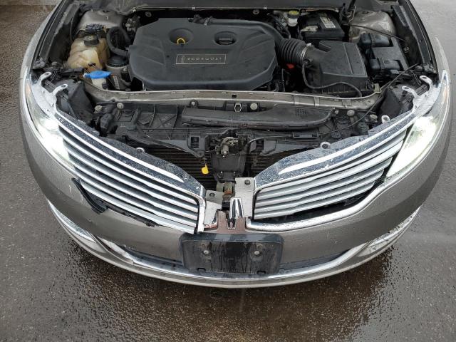 3LN6L2J94GR617529 - 2016 LINCOLN MKZ SILVER photo 11