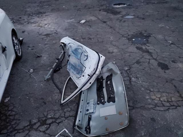 JTKDE177970211941 - 2007 TOYOTA SCION TC 白色 照片 12