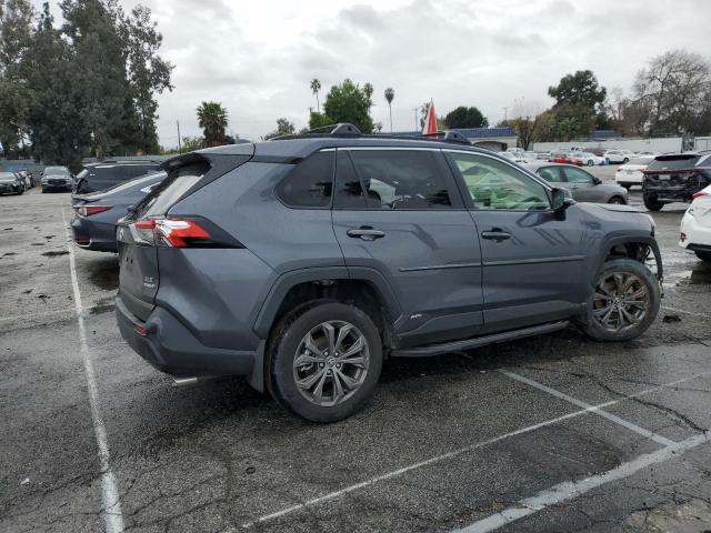 JTMB6RFV9ND519868 - 2022 TOYOTA RAV4 XLE PREMIUM GRAY photo 3