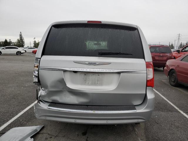 2A4RR8DG5BR704491 - 2011 CHRYSLER TOWN & COU TOURING L SILVER photo 6