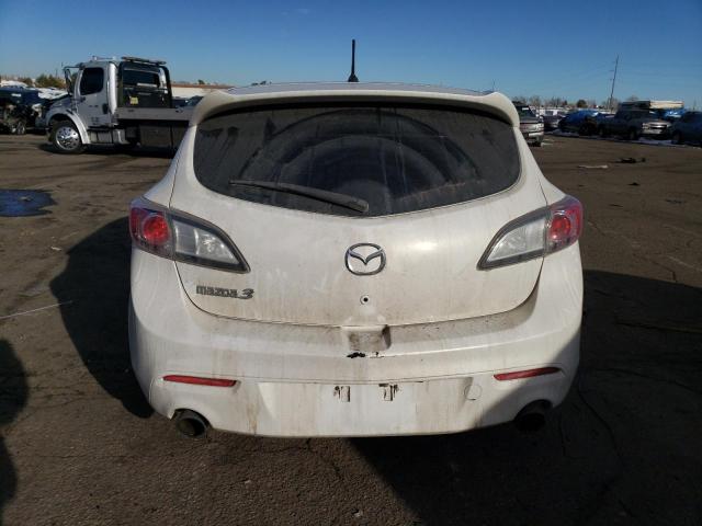 JM1BL1K58B1472586 - 2011 MAZDA 3 S WHITE photo 6