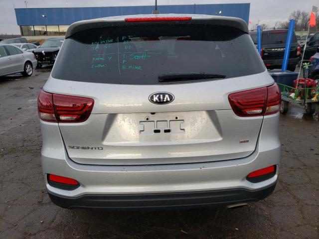 5XYPG4A37LG656530 - 2020 KIA SORENTO L SILVER photo 6