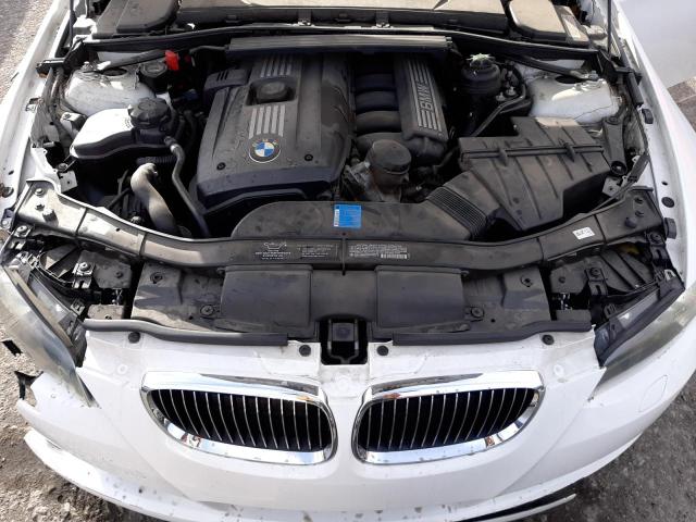 WBAWV53568P079447 - 2008 BMW 328 XI SULEV WHITE photo 11