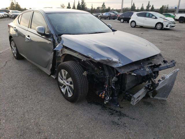 1N4BL4BV1LC246192 - 2020 NISSAN ALTIMA S GRAY photo 4