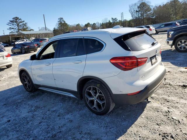 WBXHU7C5XK5N42562 - 2019 BMW X1 SDRIVE28I Blanc photo 2