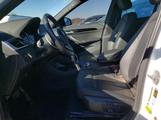 WBXHU7C5XK5N42562 - 2019 BMW X1 SDRIVE28I Blanc photo 7