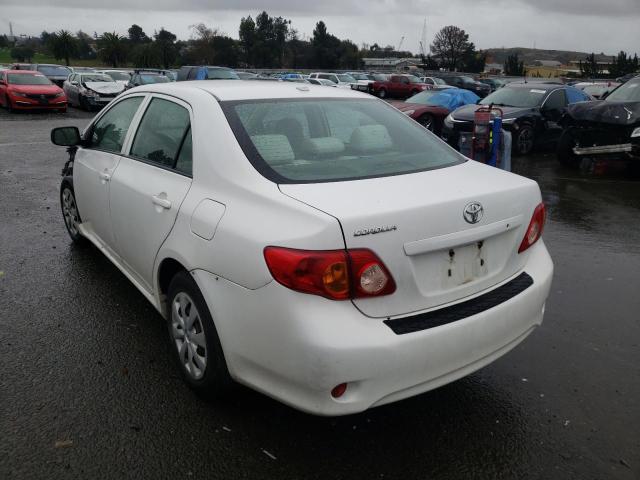 1NXBU40E69Z132083 - 2009 TOYOTA COROLLA BASE WHITE photo 2